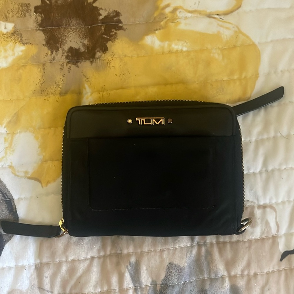 Tumi Wallet